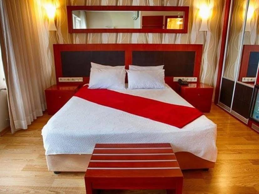 Hotel Pelit Çanakkale Buitenkant foto